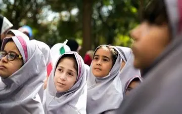 ۲۷ شهریور "جشن شکوفه‌ها" کلاس اولی ها

 