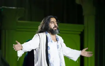 اجرای زنده پرواز همای در صدا و سیما دردسرساز شد/فیلم