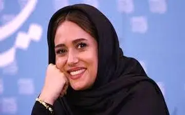 تیپ و ظاهر پریناز ایزدیار در حاشیه جشنواره جهانی فجر