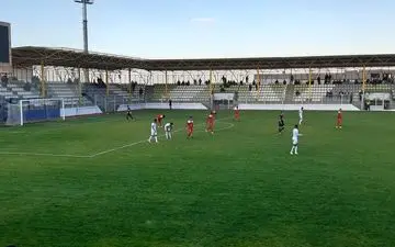 بازی دوستانه نمایندگان لیگ دویی غرب کشور