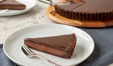 طرز تهیه تارت شکلاتی با مغز گردو؛ دسری شیک و خاص