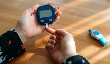راهنمایی برای اندازه‌گیری قند خون در خانه، به همراه تفسیر و روش صحیح