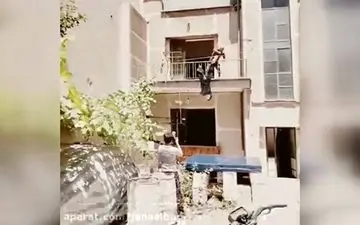 لحظه سقوط دختر بدلکار ایرانی از ساختمان+فیلم