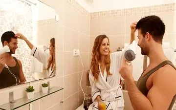 فواید رابطه جنسی در حمام؛ سرگرم کننده و آرامش دهنده