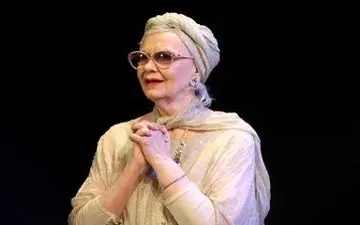  هنرپیشه زن مشهور، درگذشت