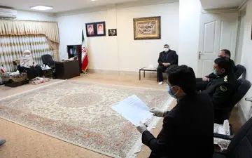 باید با ساختار شکنان فرهنگی برخود قاطع شود