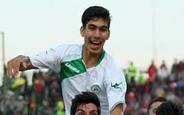 ذوب‌آهن از مهاجم خود شکایت کرد 