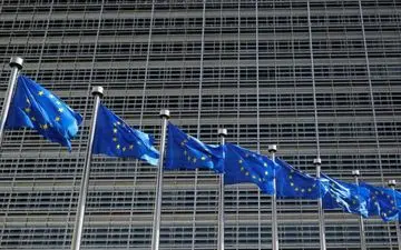 بررسی اجلاس داووس 2019 در «مناظره باز» کانال بالکان شبکه سحر