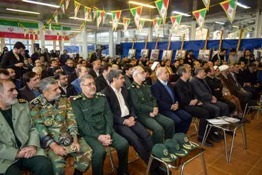 نمایشگاه دستاوردهای چهل ساله انقلاب در کرمانشاه به روایت تصویر