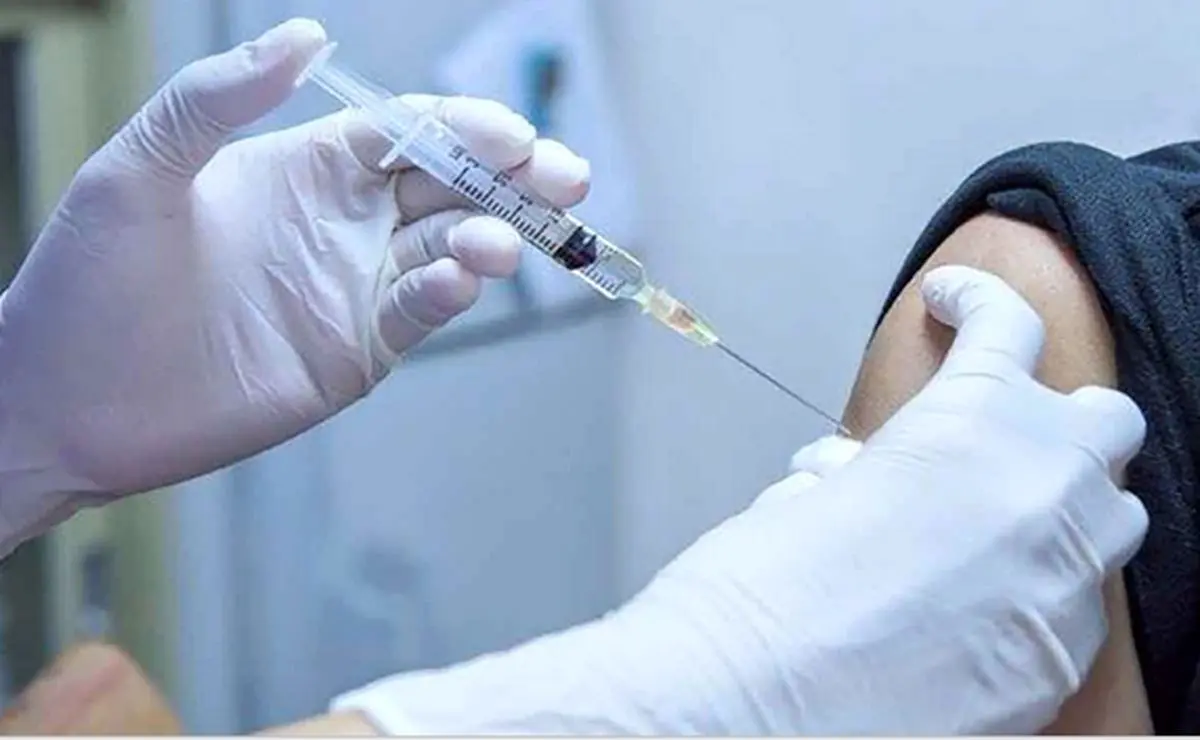 برای واکسن کرونا منتظر پیامک وزارت بهداشت باشید
