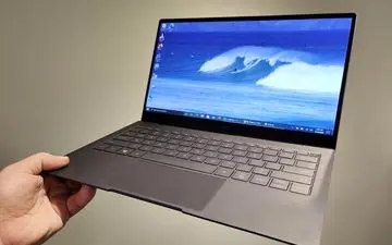 لپ تاپ فوق سبک گلکسی بوک اس از راه رسید
