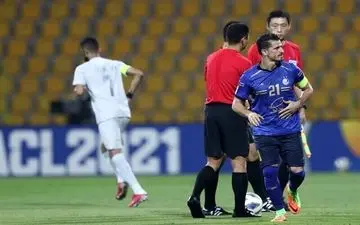 فلاحت‌زاده:اشتباهات فردی جزئی از فوتبال است/ استقلال مقابل الهلال احساسی بازی کرد