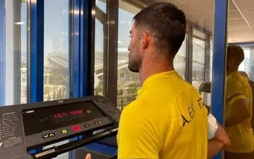 لژیونر ایرانی در تست‌های پزشکی آاِک