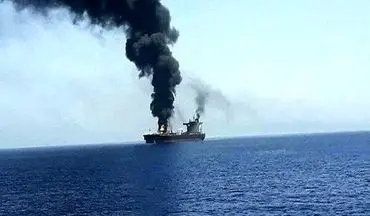 فوری/ یک کشتی در نزدیکی بندر الحدیده مورد هدف قرار گرفت