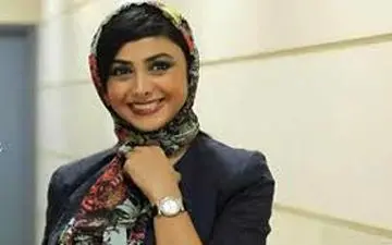 مانتو عجیب و غریب "آزاده صمدی" 