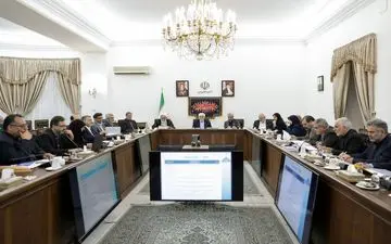 معاون اول رئیس جمهور: راهبرد کنونی کشور و نظام حفظ آرامش مردم است