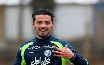 مصاحبه خواندنی آچار فرانسه  استقلال/از پرتاب آجر تا فحش و ناسزا!!