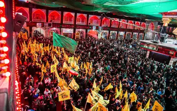 برگزاری مراسم عاشورا با حضور میلیون‌ها زائر حسینی در کربلا