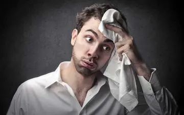 راه های جلوگیری از عرق سوز شدن