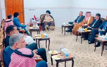 دیدار مقتدی صدر با سفرای چند کشور همسایه عراق