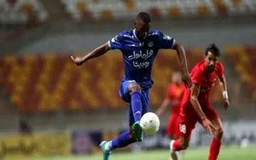 شوک به قهرمان لیگ برتر!/ ستاره استقلال پایان فصل جدا خواهد شد 