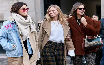 شیک پوشی خانم‌ها در روزهای بارانی + جزئیات