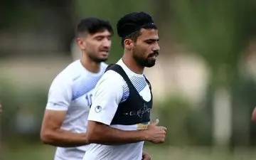 بازیکن اسبق استقلال؛ همیشه اخراج،  همیشه تیم دار!