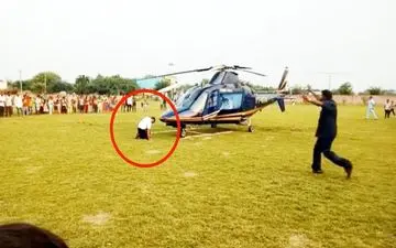 خطری که از بیخ گوش خلبان هلی کوپتر گذشت!