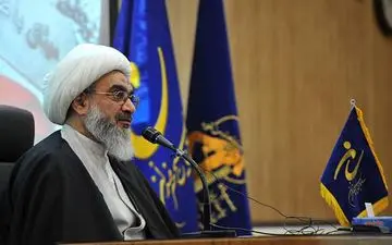 انقلاب ایران شجره طیبه است