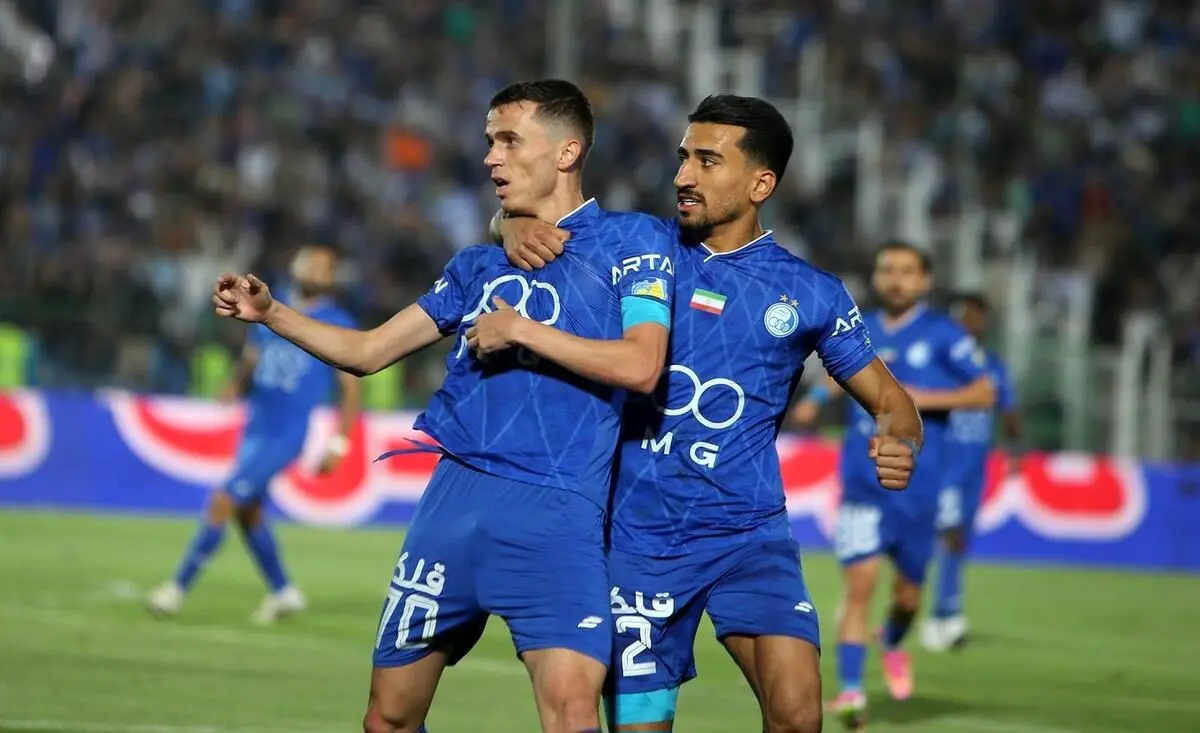 ستاره خارجی استقلال که خط حمله آبیها را برق انداخت!