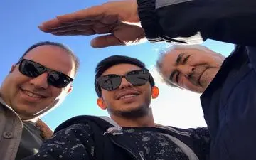 سه نسل متفاوت از بازیگران در یک قاب