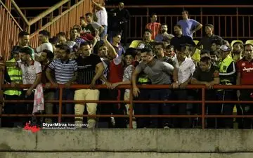 درگیری هواداران سپیدرود و خداداد عزیزی