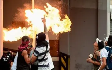 تظاهرات موافقان و مخالفان دولت مادورو در ونزوئلا