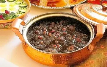 طرز تهیه قورمه سبزی به روش تهرانی ها | فوق العاده س!