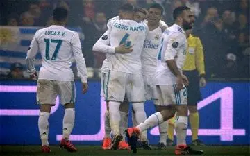 رونالدو تیر خلاص را به نیمار زد/ برتری رئال مادرید در خانه پاری‌سن‌ژرمن ۱۰ نفره