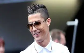 جشن تولد رونالدو در کنار خانواده+عکس 