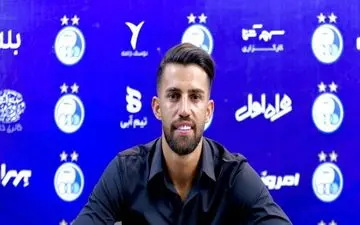 تمدید قرارداد رضاوند با استقلال