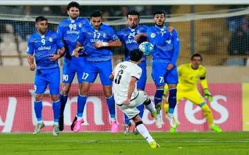 عکس/ زشت ترین صحنه دیدار استقلال و السد