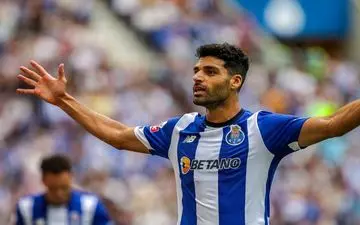 طارمی هدیه زمستانی مدیران باشگاه به سرمربی سرشناس