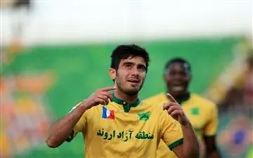  زلیکانی: برای این گل خیلی سختی کشیدم  