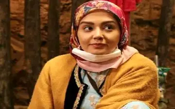 عکسی از تیپ متفاوت شیرین بازیگر سریال نون خ|عکس ندا قاسمی