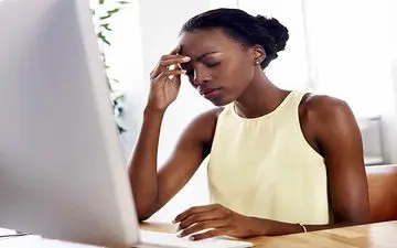 چه چیزی باعث لرزش بدن میشود؟