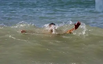 دریای خزر 2 مسافر تهرانی را بلعید