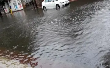 بارش باران 10 واحد مسکونی ماهان کرمان را دچار آبگرفتگی کرد