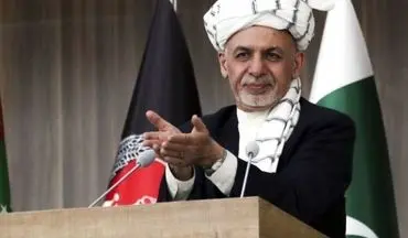 «اشرف‌غنی»: رفتار طالبان با نشست رهبرانشان در دوحه تعارض دارد