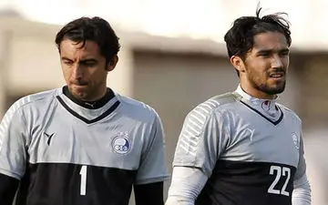 دروازه‌بان استقلال ساز جدایی کوک کرد