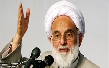 تقدیر امام جمعه اراک از دست‌اندرکاران مبارزه با کرونا