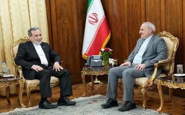 سفیر ایران در پاکستان با عراقچی دیدار کرد