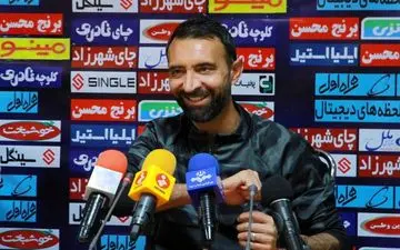 
عنایتی: از تلاش بازیکنانم راضی هستم ولی هنوز به ایده‌آل من نرسیده‌اند
