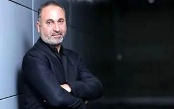 تیپ و ظاهر حمید فرخ نژاد در یک بنای تاریخی کاشان (عکس)